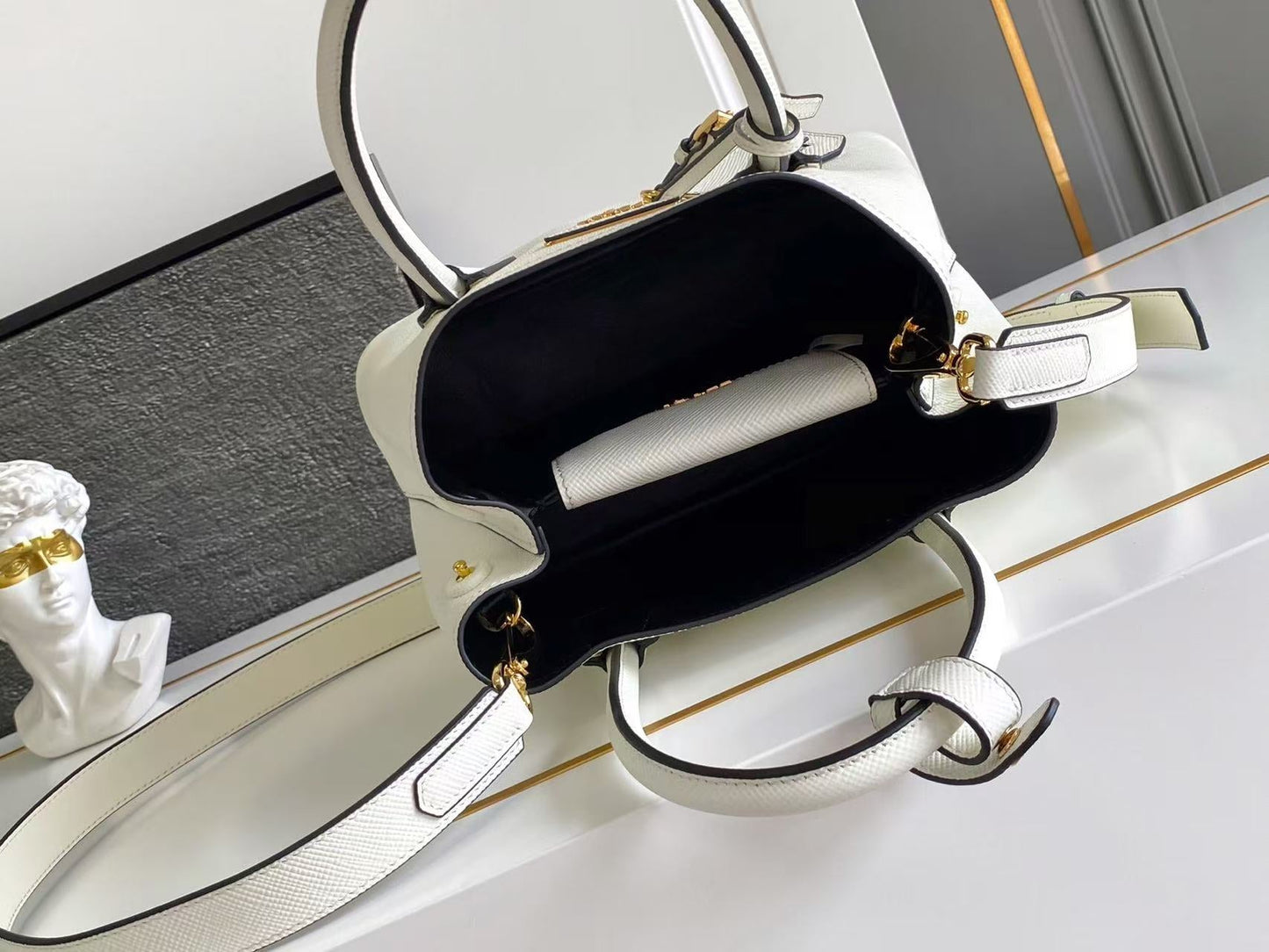 Double small Saffiano leather bag 1BG443