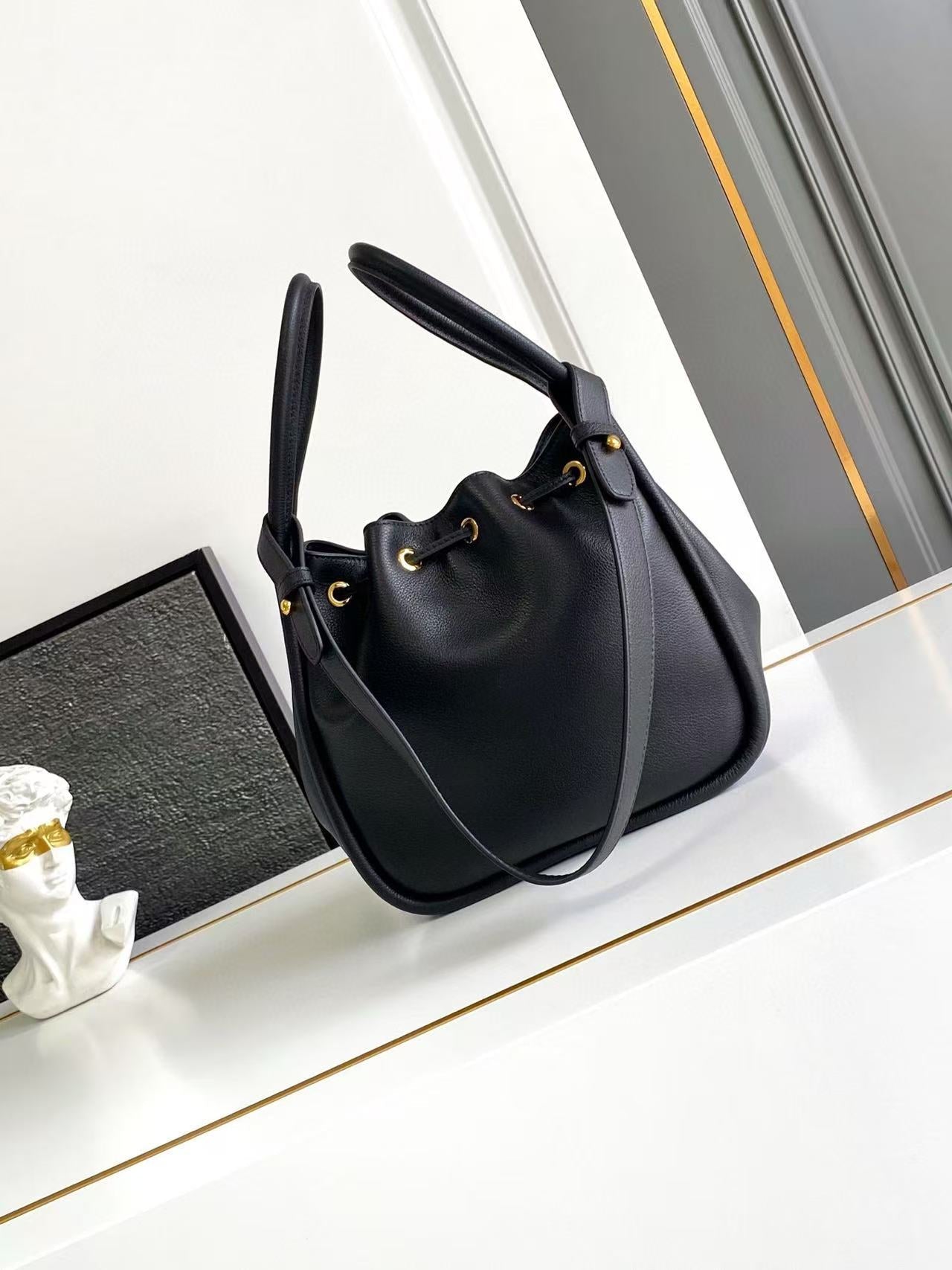 Darling Leather Mini Bucket Bag 1BE087