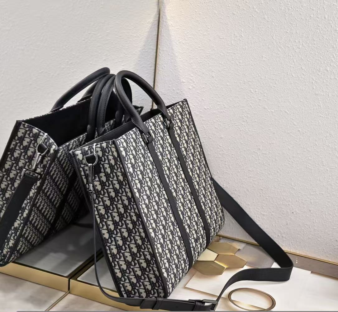 East-West Tote Bag Beige and Maxi DR Oblique Jacquard