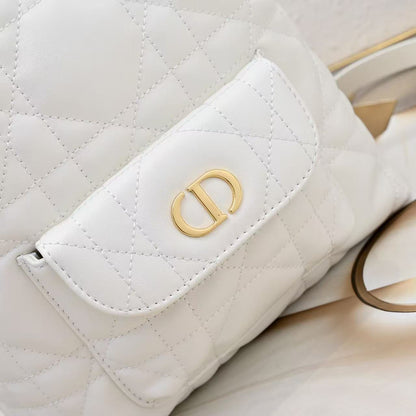 Small DR Caro Bucket Bag Powder Macrocannage Lambskin