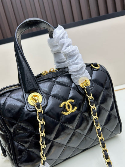 Bowling Bag Shiny Aged Calfskin & Gold-Tone Metal Black AS5242