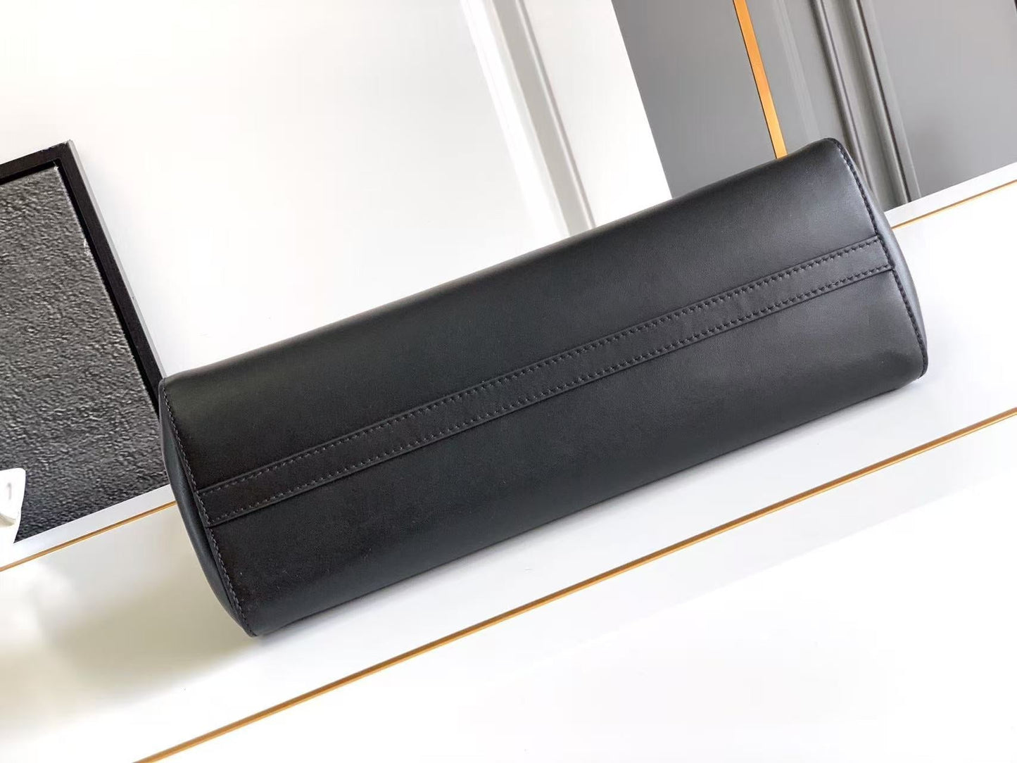 Enchainé handbag