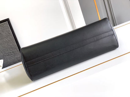 Enchainé handbag