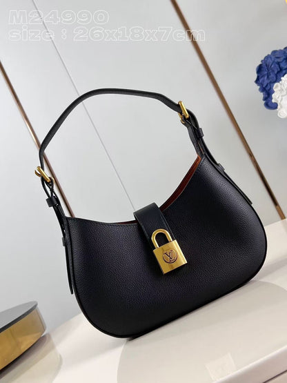 Classic Cardigan Men's Chest Bag Series