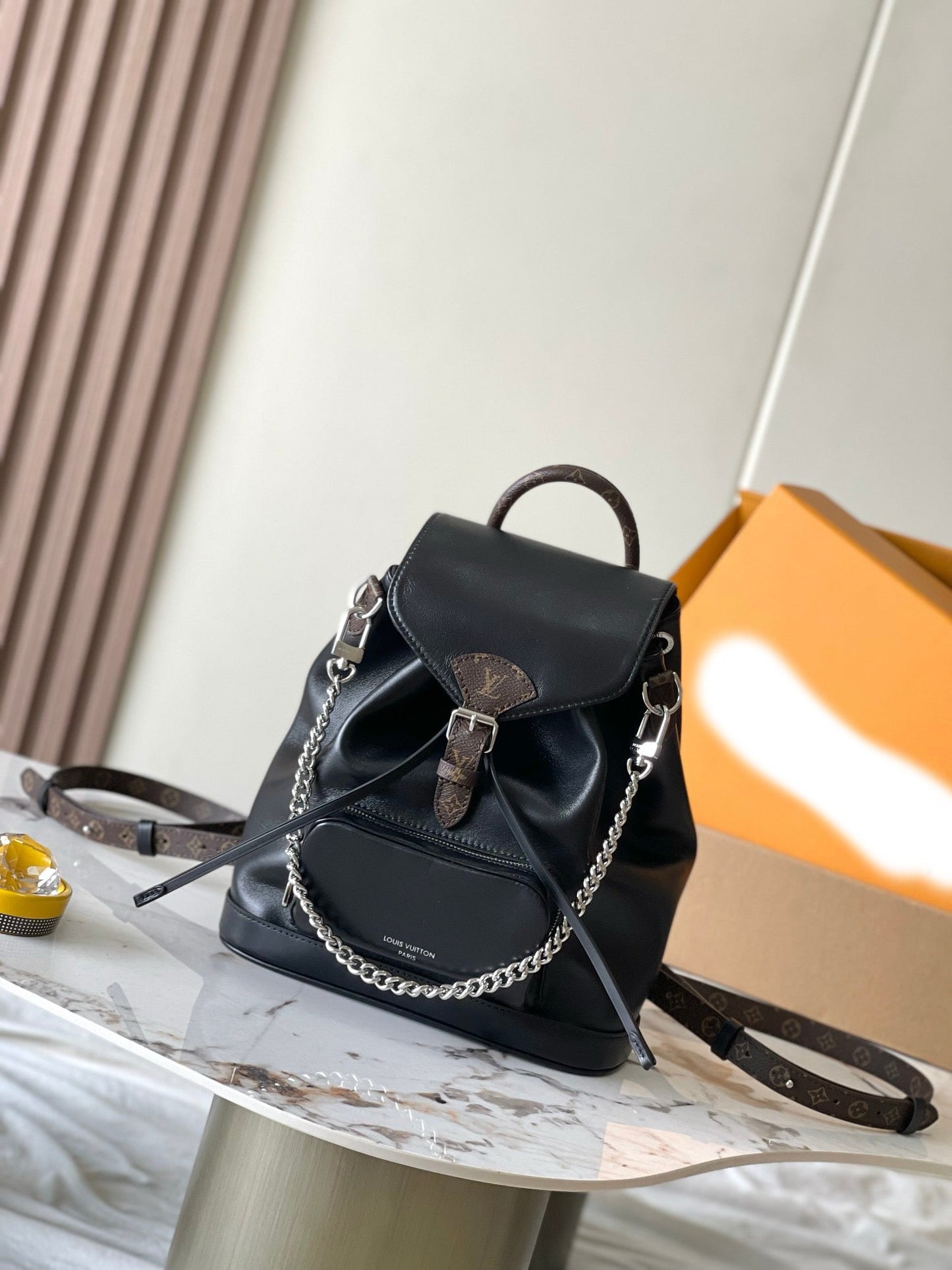 Montsouris Vibe PM Backpacks M12587