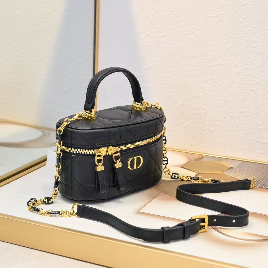 Caro Mini Vanity Case Black Macrocannage Lambskin