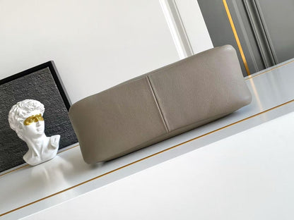 Darling medium leather shoulder bag 1BA444