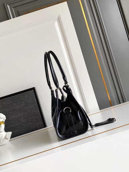 Medium Leather Tote Bag 1BG563