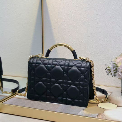Medium DR Ange Bag Black Macrocannage Lambskin M9402UBAX_M900