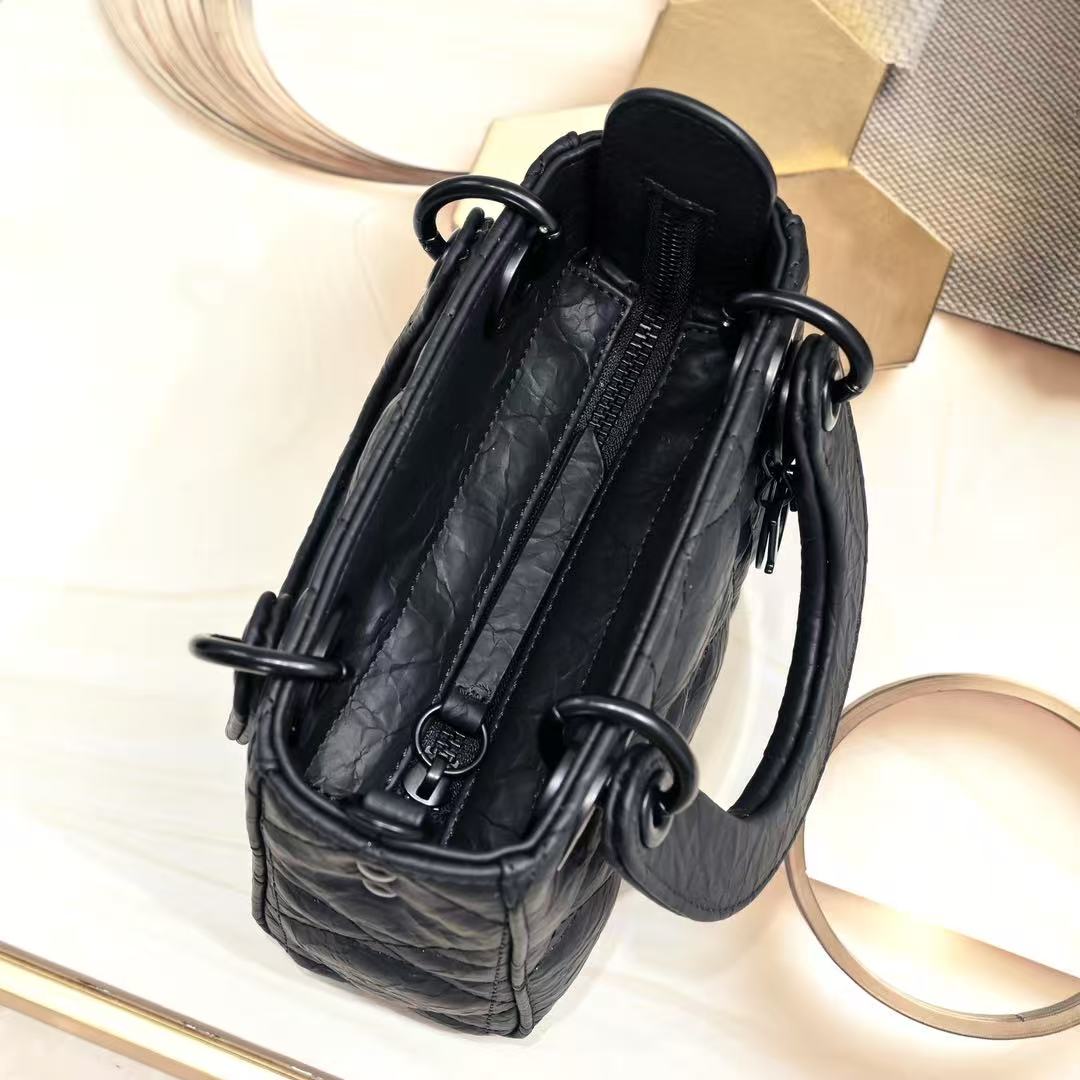 Mini Lady DR Bag Black Ultramatte Cannage Calfskin M0505SLOI_M989