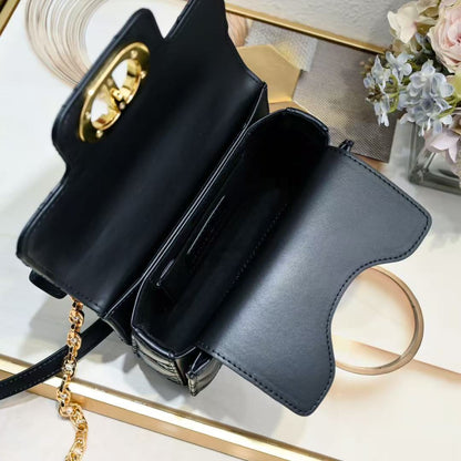 Golie Tote Bag