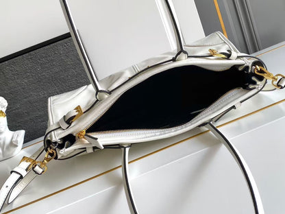Bonnie leather mini handbag 1BA426