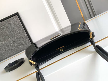 Cleo patent leather bag 1BC169