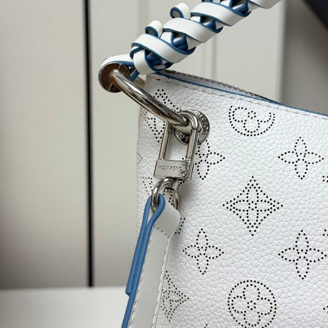 Beaubourg Hobo MM Sotheby's Handbags M56201