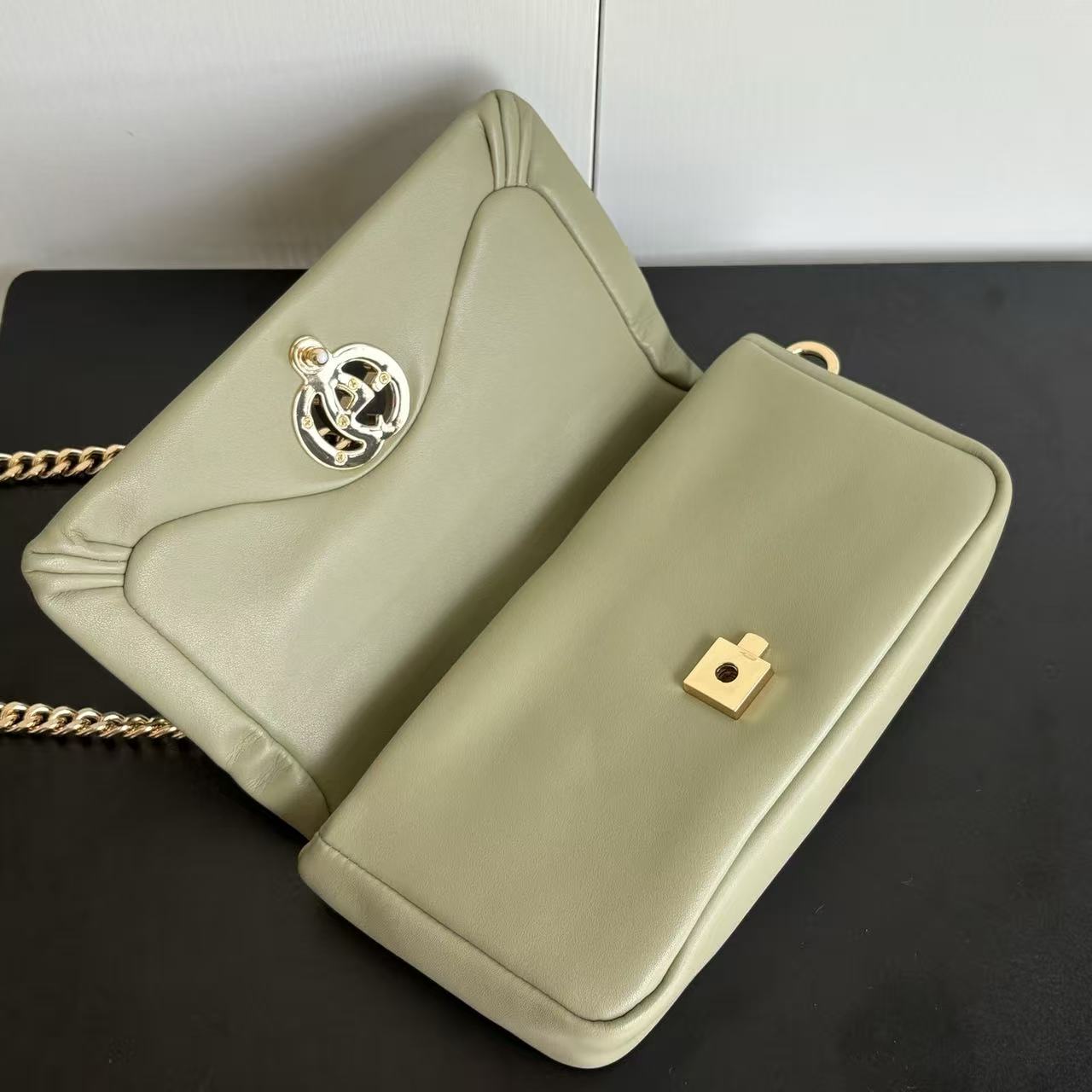 GG Marmont Mini Top Handle Bag
