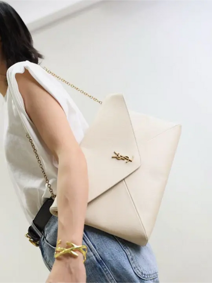 LE CASSANDRE series envelope chain clutch