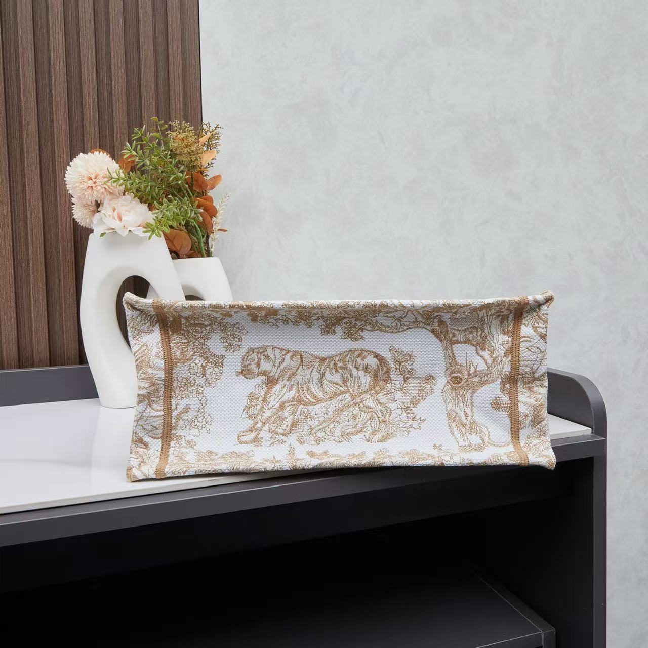 Medium DR Book Tote