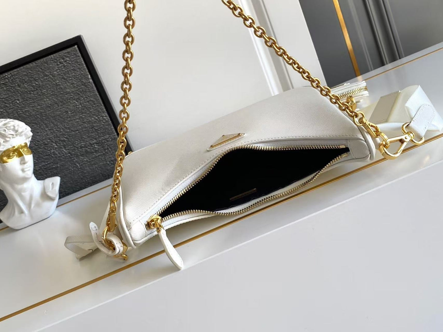 Re-Edition 2005 Saffiano leather bag 1BH204