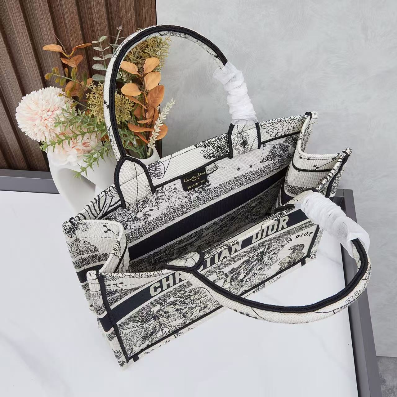 Medium DR Book Tote
