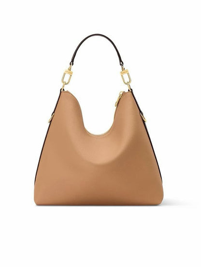2026 Multipass Handbag in Arizona Beige Fine Calfskin M28029