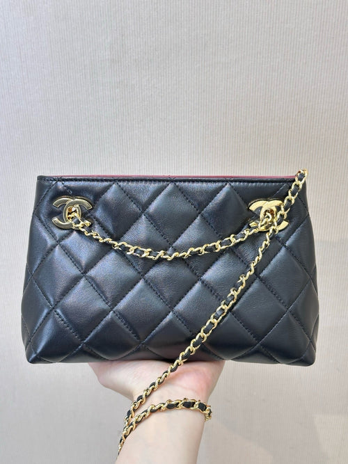 2026 Spring/Summer Collection Classic Small Tote Bag in Black Diamond-Quilted Lambskin AS6248 B24030 94305