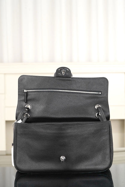 2026 Spring/Summer 2026 Collection Large Flap Bag in Black Grained Calfskin AS6231-B24008-94305