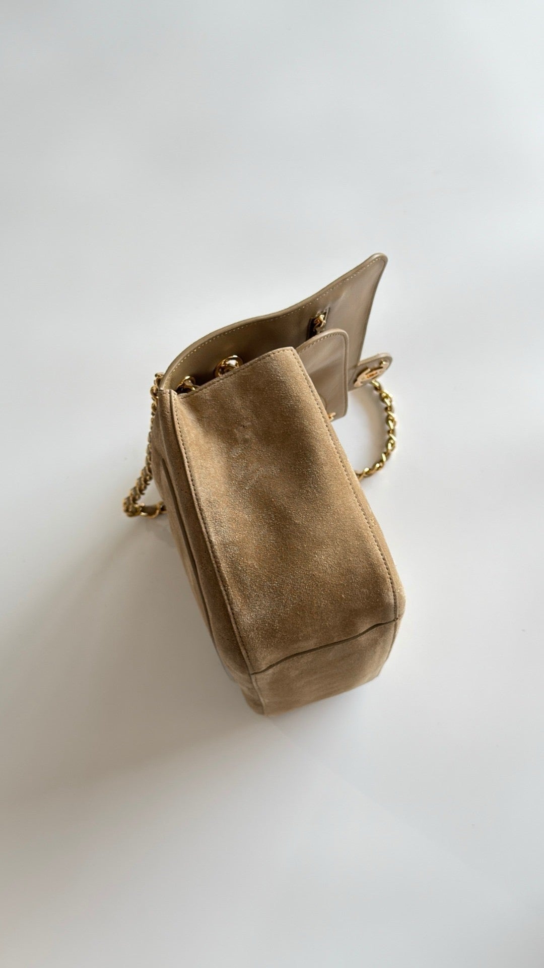 2026 Souplissimo Dark Beige Suede Oversized Flap Bag AS6281-B24009-U9390