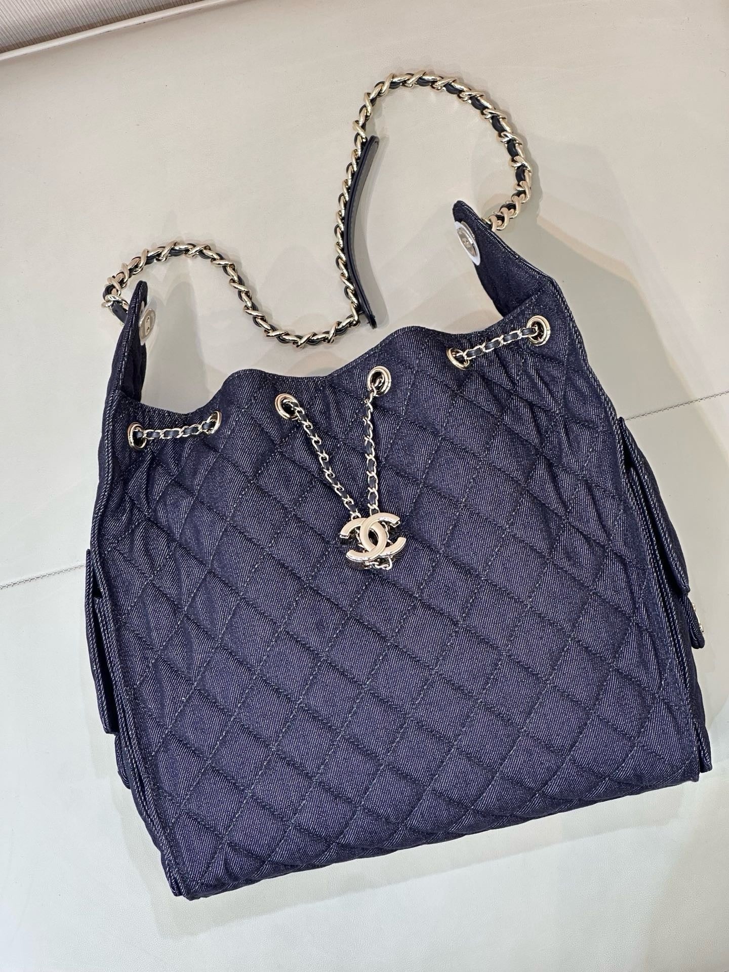 2026 Chain-Strap Tote Bag in Dark Blue Vintage Quilted Denim AS5311 B24037 U9373