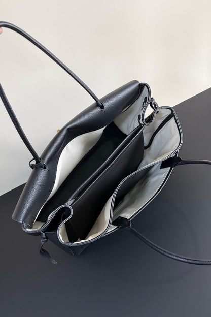 2026 Large Shopping Bag - Black Premium Grained Calfskin Tote AS6289 B24248 94305