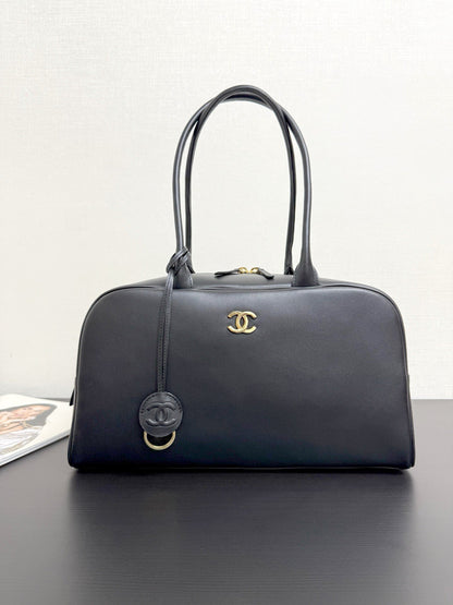 2026 Large Bowling Bag, Black Full-Grain Calfskin AS6211 B23874 94305