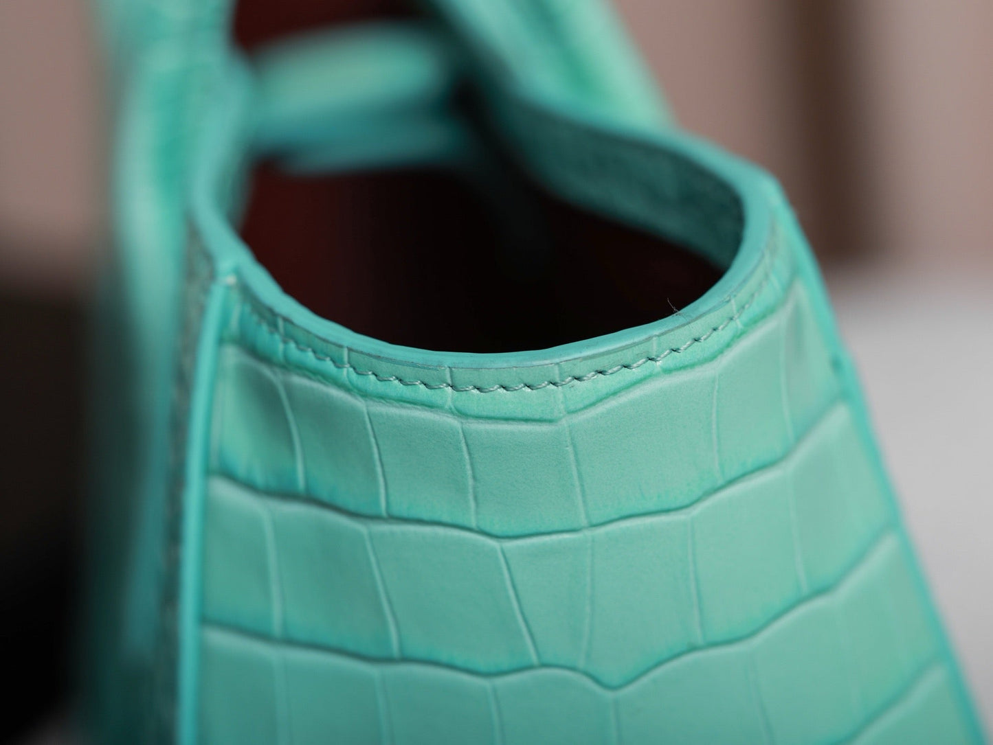 2026 Small Shopping Bag in Mint Green Crocodile-Embossed Calfskin AS6243 B24144 U8385