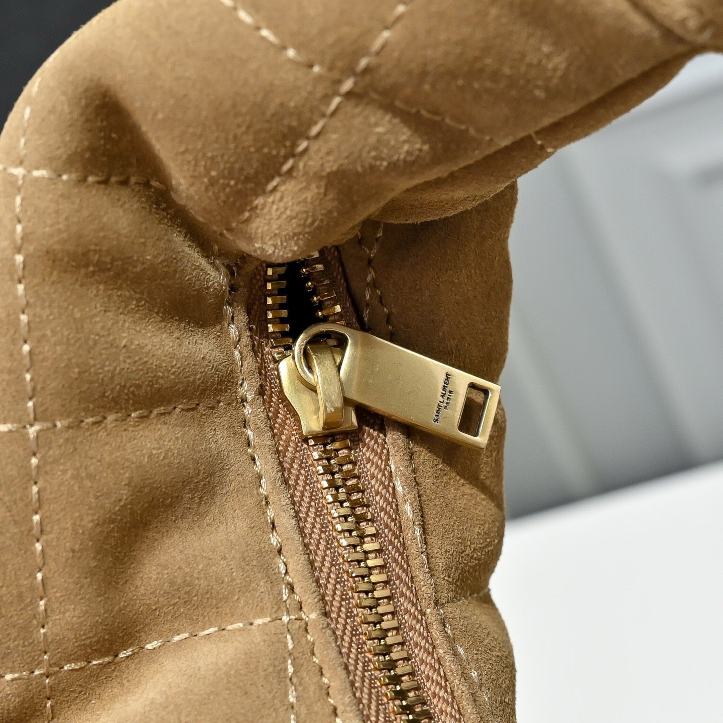 2026 ICARINO Brown Quilted Suede Tote Bag 8516891U8071632
