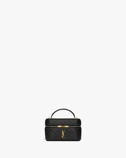 2026 Gaby Black Quilted Lambskin Makeup Bag 7667311EL071000