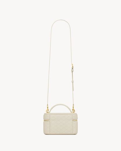 2026 Gaby Off-White Lambskin Cosmetic Bag 7667311EL079207