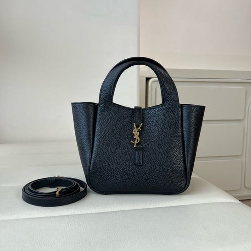 2026 LE 5 À 7 BABY BEA Black Grained Leather Tote Bag 872469AADUU1000