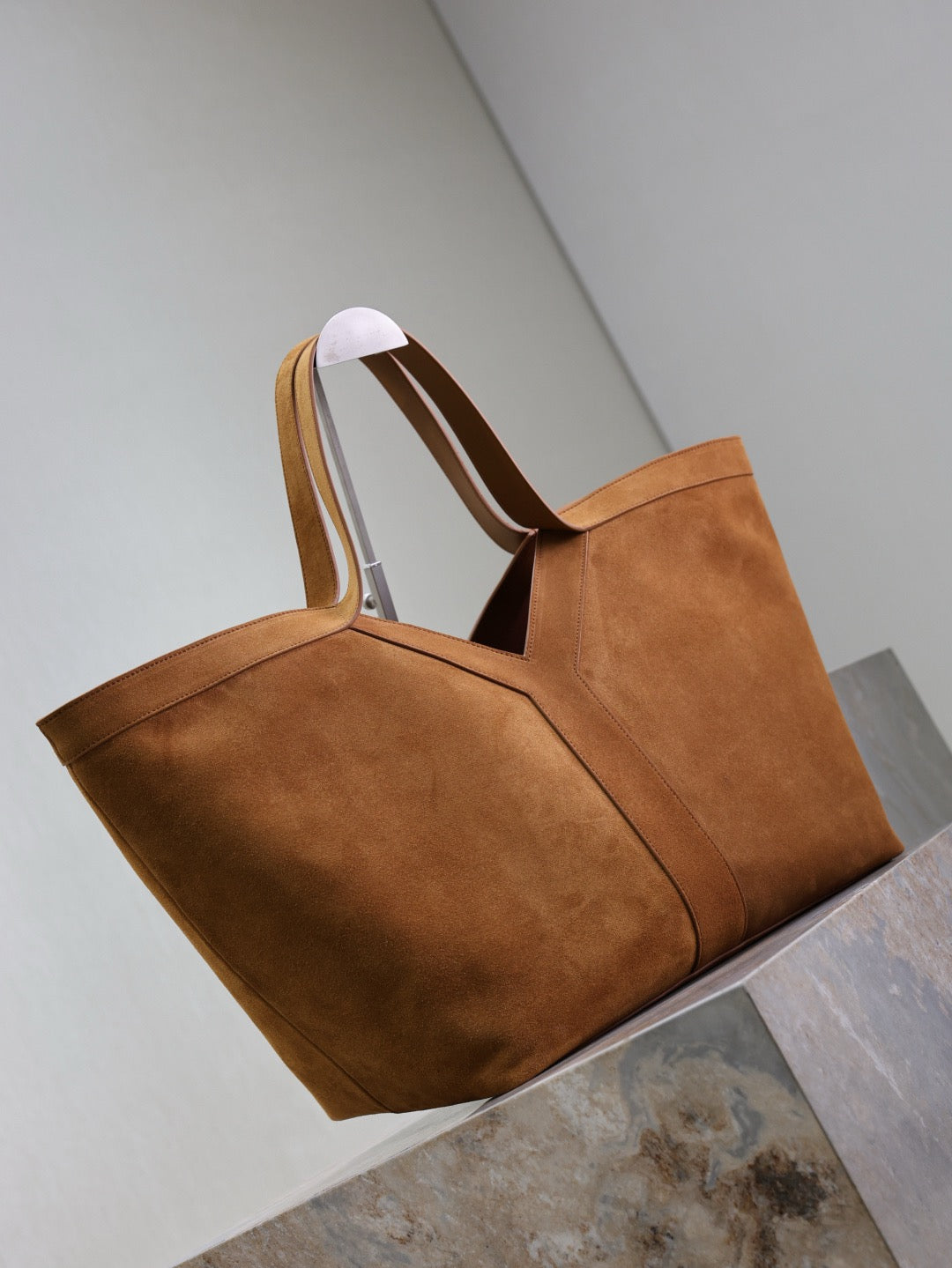 2026 Y Dark Caramel Suede Tote Bag 817602C0X0W2924