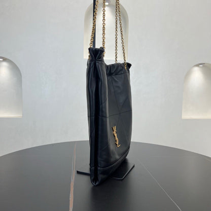 2026 Jamie 4.3 Pochon Black Lambskin Drawstring Bucket Bag 781666AAB321000