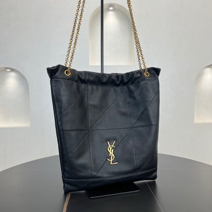 2026 Jamie 4.3 Pochon Black Lambskin Drawstring Bucket Bag 781666AAB321000